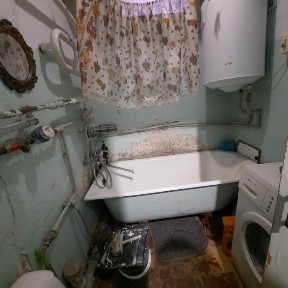 1 комн. Р-н Автовокзала ул. Мира 9, 5/5