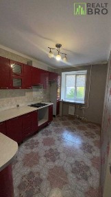 Квартира на продаж, 3-кімнатна, 65 м2, Прибузька