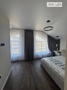 Продаж 2 поверхового таунхауса з ділянкою на 1.25 сотки, 120 кв. м, 4 кімнати, на вул. Лазурна • ID 34711849