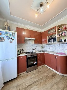 Продаж 2х кімнатної квартири на Ремісничій