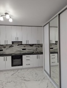 Продаж квартири / Шопена / центр /33м2