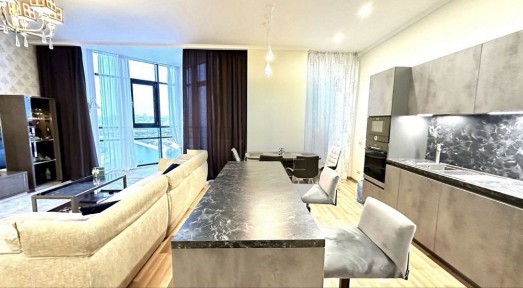 Продажа 2 ком кв Жк Дом на Набережной, Банный 1, центр, м Конституции