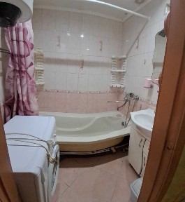 Квартира 4х кімнатна 18 км від Харкова з меблями та ремонтом пгт. Новопокровка!