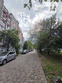 Продаж 3к квартири 71.7 кв. м на вул. Миколайчука Івана 18 • ID 34712128