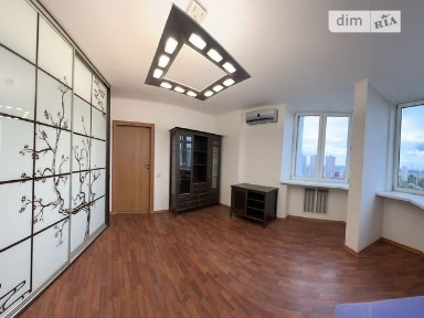 Продаж 2к квартири 69.8 кв. м на вул. Автозаводська 99/4 • ID 34711508