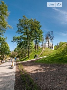 Продаж 2к квартири 70 кв. м на вул. Нагірна 18/16 • ID 34710457