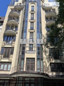 Крутий узвіз, Київ, метро Хрещатик, узвіз Крутий 7, десятиповерхова будівля • ID 34662803
