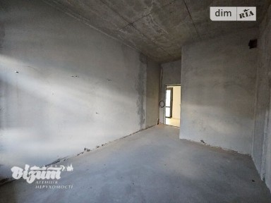 Продаж офісного приміщення 18.3 кв. м. на 2 поверсі на вул. Торговиця, десятиповерхова будівля • ID 34479879