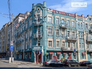 Володимирська вулиця, мікрорайон Нова забудова, район Голосіївський, Київ, метро Олімпійська, вул. Володимирська, п'ятиповерхова будівля • ID 34455003