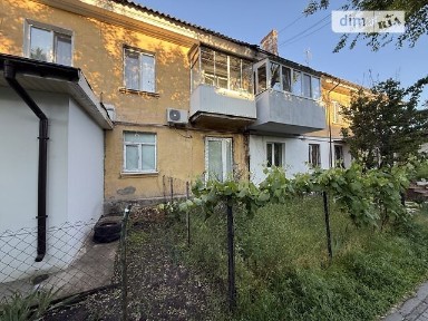 Продаж офісного приміщення 38.1 кв. м. на 1 поверсі на вул. Юлії Залюбовської 16, двоповерхова будівля • ID 34316154