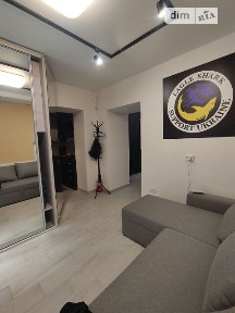 Продаж офісного приміщення 33.3 кв. м. на 0 поверсі на вул. Магазинова, триповерхова будівля • ID 34265232