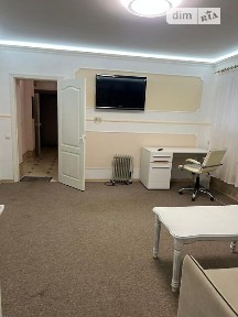 Продаж офісного приміщення 89.9 кв. м. на 0 поверсі на вул. Ярославів Вал 21/20, чотириповерхова будівля • ID 34264991