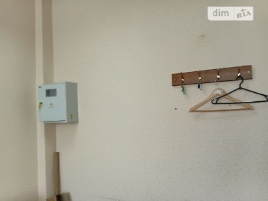 Продаж офісного приміщення 18.2 кв. м. на 2 поверсі на вул. Грушевського Михайла 45, триповерхова будівля • ID 34242089