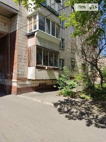 Продаж офісного приміщення 66.7 кв. м. на 1 поверсі на вул. Виставкова 14, дев'ятиповерхова будівля • ID 34240680