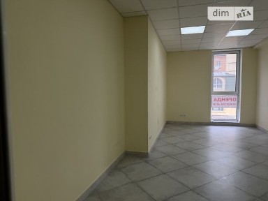 Продаж офісного приміщення 103 кв. м. на 2 поверсі на вул. Соборна 12, п'ятиповерхова будівля • ID 34217774