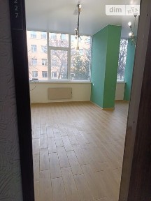 Продаж офісного приміщення 23 кв. м. на 2 поверсі на вул. Проскурівська 74А, п'ятиповерхова будівля • ID 34136251
