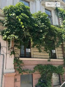 Продаж офісного приміщення 62.4 кв. м. на 1 поверсі на вул. Франка Івана 6, чотириповерхова будівля • ID 34099832