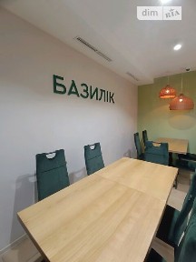 Продаж офісного приміщення 134 кв. м. на 1 поверсі на вул. Симона Петлюри, десятиповерхова будівля • ID 34076679