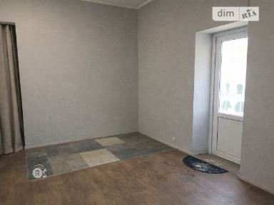Продаж офісного приміщення 48 кв. м. на 1 поверсі на вул. Тена Бориса 13, одноповерхова будівля • ID 33973807
