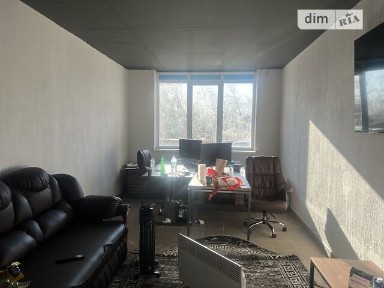 Продаж офісного приміщення 65 кв. м. на 1 поверсі на вул. Борисо-Глібська, дванадцятиповерхова будівля • ID 33897011