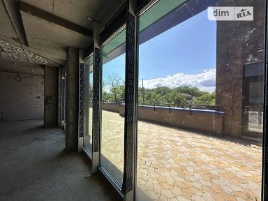 Продаж офісного приміщення 173.6 кв. м. на 1 поверсі на дор. Фонтанська 122, багатоповерхова будівля • ID 33767387