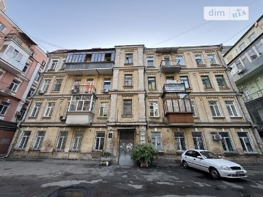 Продаж офісного приміщення 70.6 кв. м. на 1 поверсі на вул. Жилянська 7Б, чотириповерхова будівля • ID 33683428