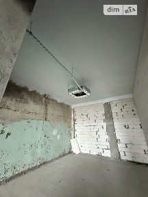 Продаж офісного приміщення 26.68 кв. м. на 2 поверсі на просп. Миру, шестиповерхова будівля • ID 33624040