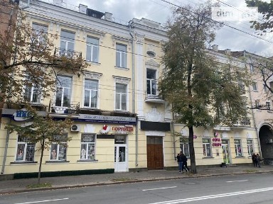 вулиця Небесної Сотні, мікрорайон Центр, район Київський, Полтава, вул. Небесної Сотні 4, триповерхова будівля • ID 33579827