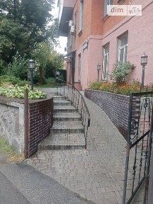 Кудрявська вулиця, мікрорайон Кудрявець, район Шевченківський, Київ, метро Лук'янівська, вул. Кудрявська 5, чотириповерхова будівля • ID 33544609