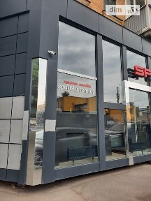 Продаж офісного приміщення 233.5 кв. м. на 1 поверсі на вул. Набережна 3, триповерхова будівля • ID 33211338
