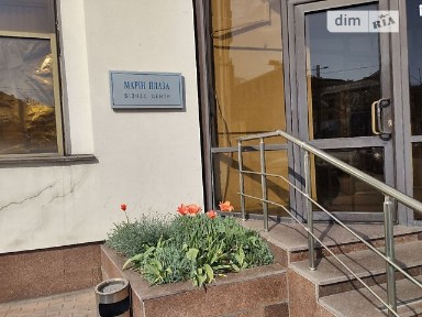 Митна площа, район Приморський, Одеса, пл. Митна, чотириповерхова будівля • ID 33179360