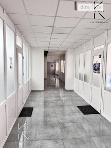 Продаж офісного приміщення 69 кв. м. на 4 поверсі на вул. Подільська, чотириповерхова будівля • ID 33171124