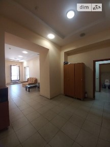 Продаж офісного приміщення 68.7 кв. м. на 1 поверсі на вул. Кінна, двоповерхова будівля • ID 33085079