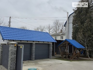 Надвірнянська вулиця, Черніїв (Івано-Франківськ), вул. Надвірнянська, двоповерхова будівля • ID 32817510