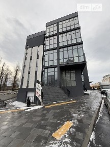 Продаж офісного приміщення 61.2 кв. м. на 3 поверсі на вул. Тернопільська 17/1, чотириповерхова будівля • ID 32619796