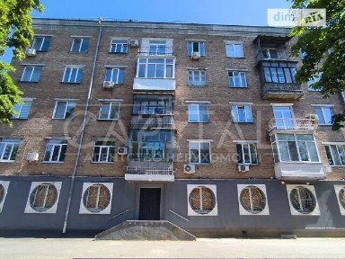 Продаж офісного приміщення 178 кв. м. на 1 поверсі на вул. Лобановського, п'ятиповерхова будівля • ID 32069830