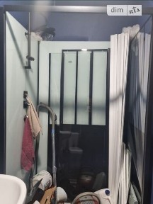 Продаж офісного приміщення 38 кв. м. на 2 поверсі на вул. Костянтинівська 21, двоповерхова будівля • ID 32054920