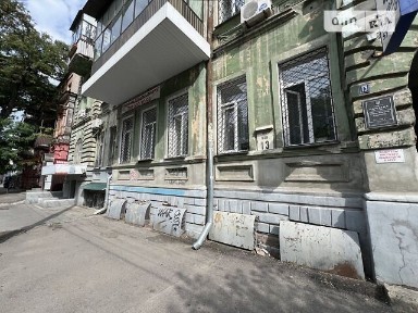 Продаж офісного приміщення 61 кв. м. на 0 поверсі на вул. Гоголя 13, чотириповерхова будівля • ID 32029217