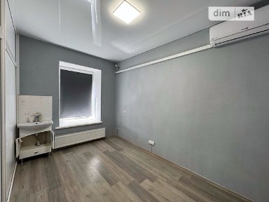 Продаж офісного приміщення 62.9 кв. м. на 2 поверсі на вул. Благовісного, двоповерхова будівля • ID 32026877