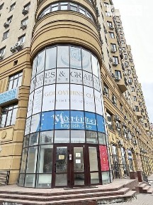 Продаж офісного приміщення 156 кв. м. на 3 поверсі на вул. Дмитрівська 75, триповерхова будівля • ID 31826373