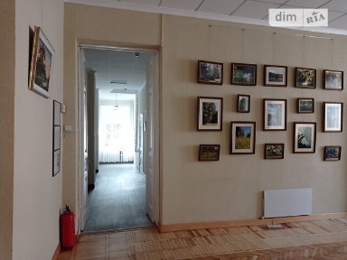 Продаж офісного приміщення 315 кв. м. на 1 поверсі на вул. Овруцька 21, двоповерхова будівля • ID 31494993