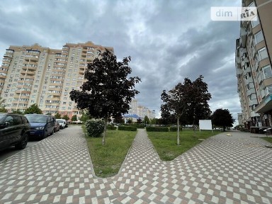 Продаж офісного приміщення 102 кв. м. на 1 поверсі на бул. Богдана Хмельницького 19, дев'ятиповерхова будівля • ID 31477302