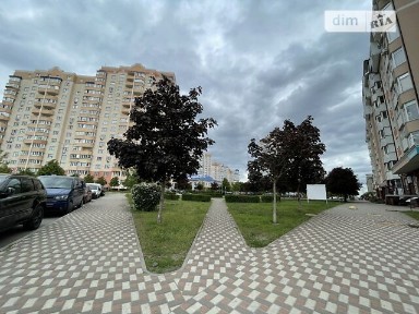 Продаж офісного приміщення 102 кв. м. на 1 поверсі на бул. Богдана Хмельницького 19, дев'ятиповерхова будівля • ID 31477302
