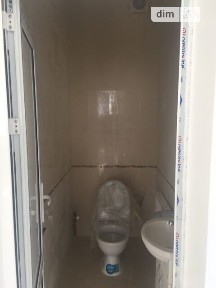 Продаж офісного приміщення 193 кв. м. на 0 поверсі на вул. Романа Гралюка 1, двоповерхова будівля • ID 31119976