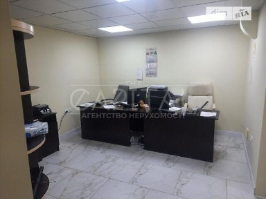 Продаж офісного приміщення 209 кв. м. на 1 поверсі на вул. Леоніда Первомайського 9А, п'ятиповерхова будівля • ID 31030805