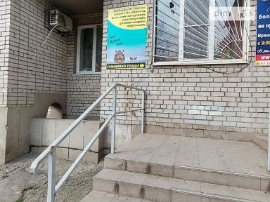 Продаж офісного приміщення 72 кв. м. на 1 поверсі на вул. Поштова 115, п'ятнадцятиповерхова будівля • ID 30744561