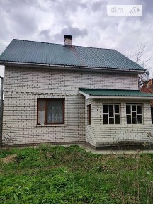 Центральна вулиця, мікрорайон Нивки, район Шевченківський, Київ, вул. Центральна, двоповерхова будівля • ID 29915225