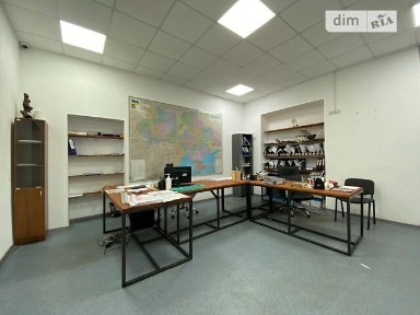 Продаж офісного приміщення 138 кв. м. на 1 поверсі на вул. Доктора Самойловича, п'ятиповерхова будівля • ID 27361939