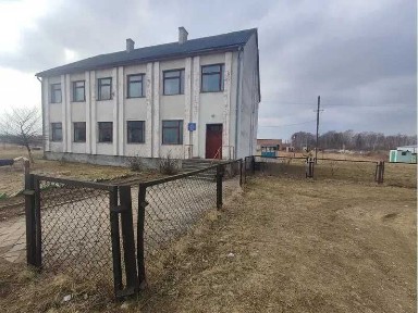 Біля кордону продається комплекс нерухомості з залізницею в місті Мостиська Львівської області на власній ділянці 1,7037 га.