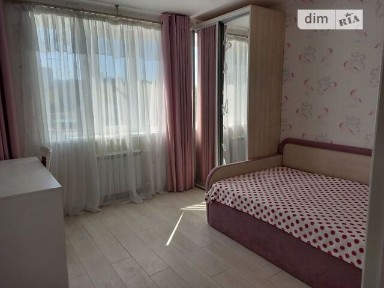 Здам подобово 3к квартиру на просп. Миру 28 • ID 34314314